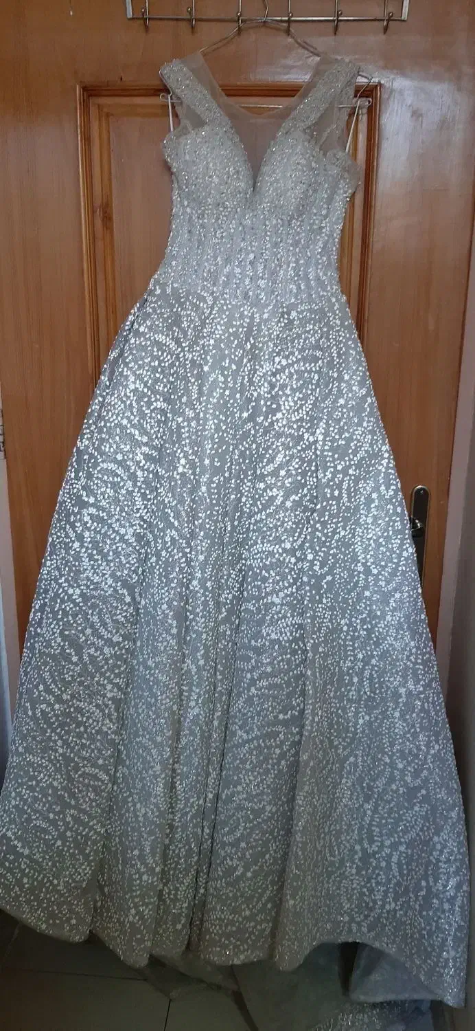 فروش و کرایه لباس عروس مناسب عقد تک و عمده|لباس|شهرکرد, |دیوار