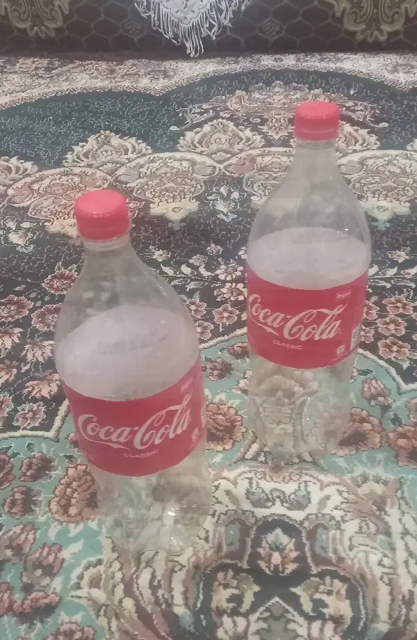 بطری نوشابه|ظروف نگهدارنده، پلاستیکی، یک‌بارمصرف|کرباسک, |دیوار