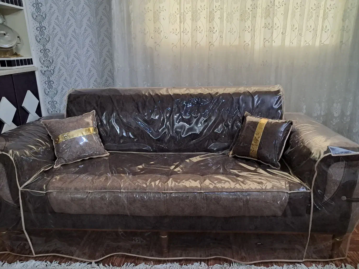 مبل کاور تخت دراور تشک سماور|مبلمان خانگی و میز عسلی|سمنان, |دیوار