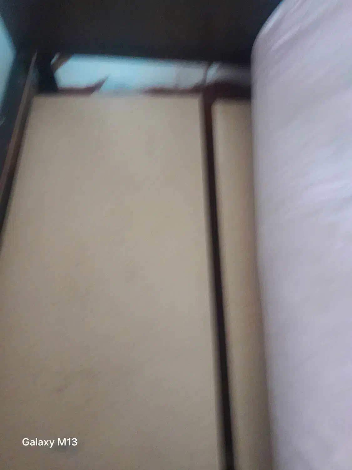 تخت خواب دو نفره.  به همراه کفی ویه پا تختی|تخت و سرویس خواب|زنجان, |دیوار