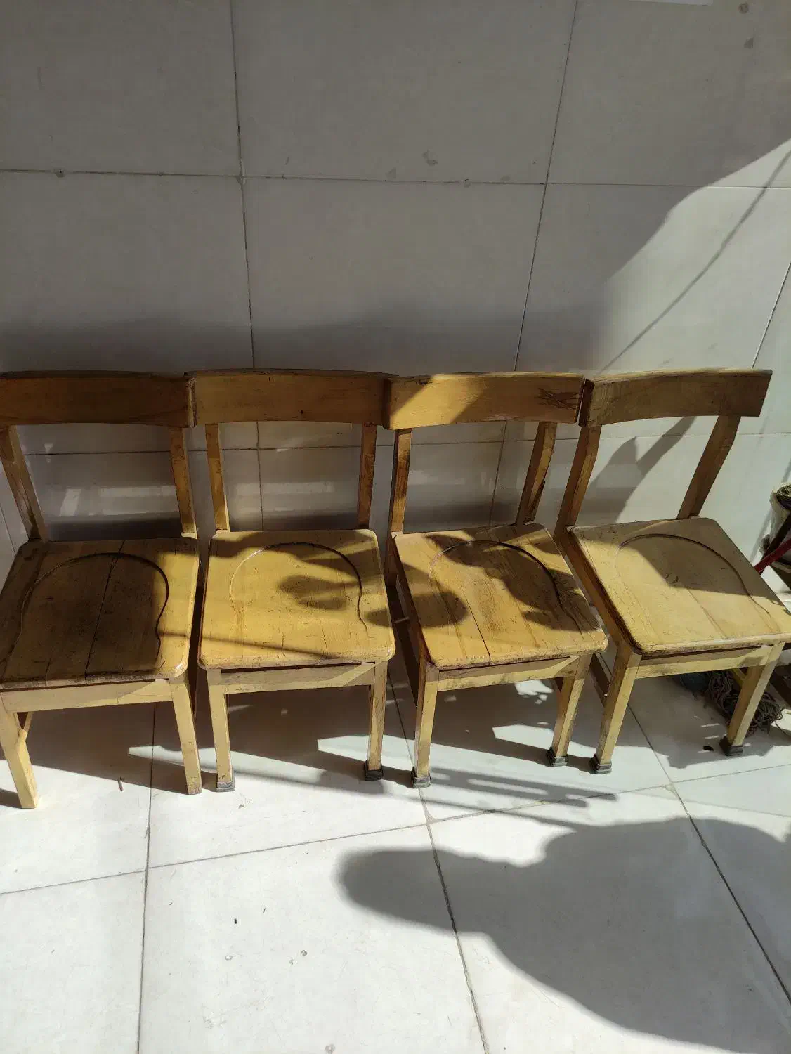 صندلی چوبی صندلی انتظار|صندلی و نیمکت|تربت‌حیدریه, رضاشهر|دیوار