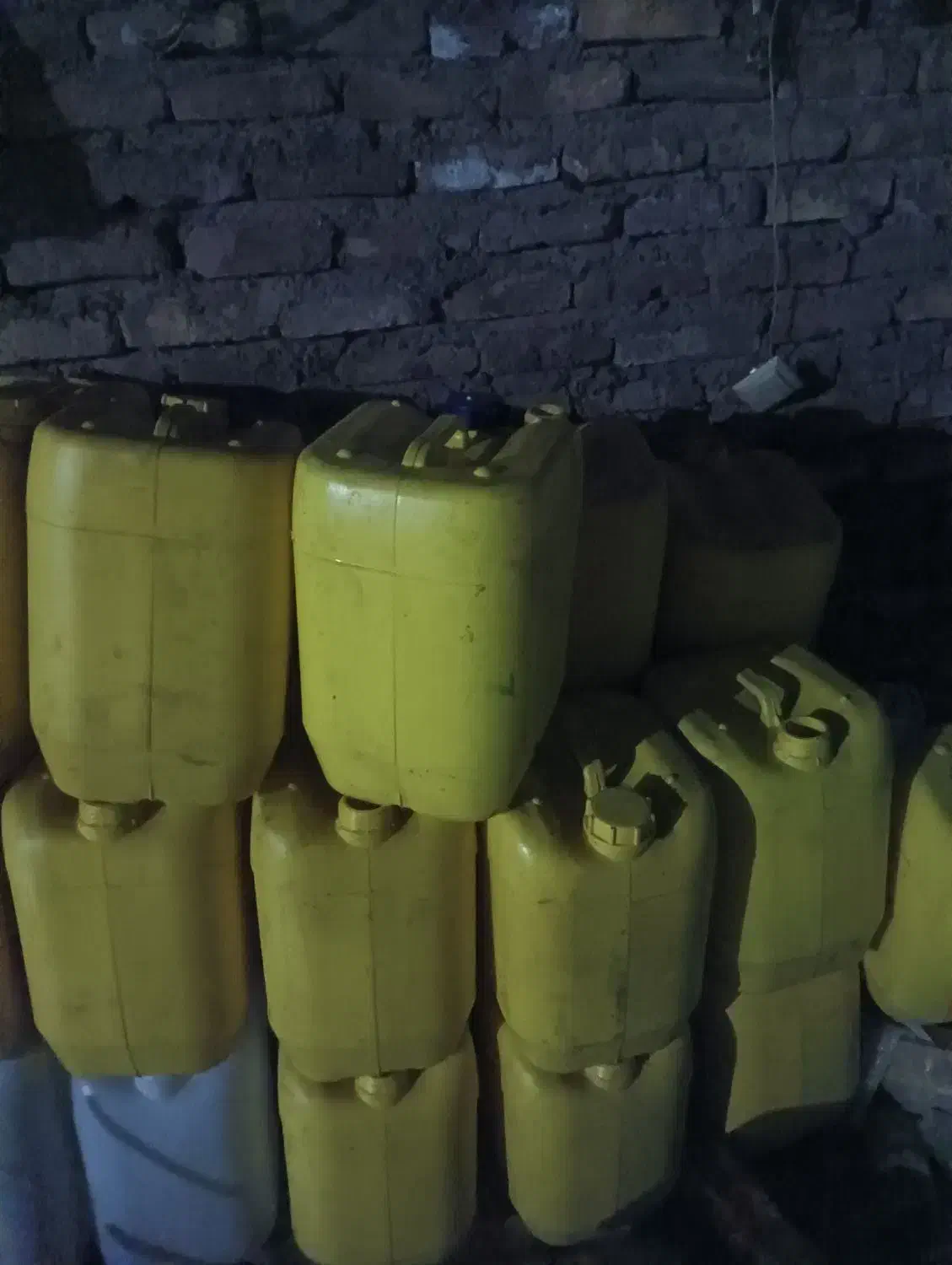 ۲۰لیتری|ظروف نگهدارنده، پلاستیکی، یکبارمصرف|کرمان, |دیوار