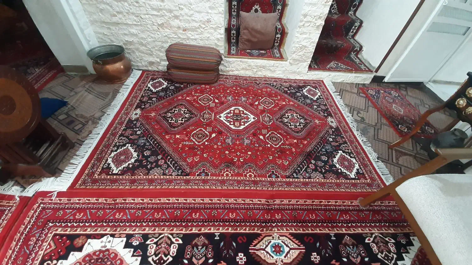 دو تخته فرش ۱۲ متری یک ۴ متری|فرش|شیراز, مسلم|دیوار