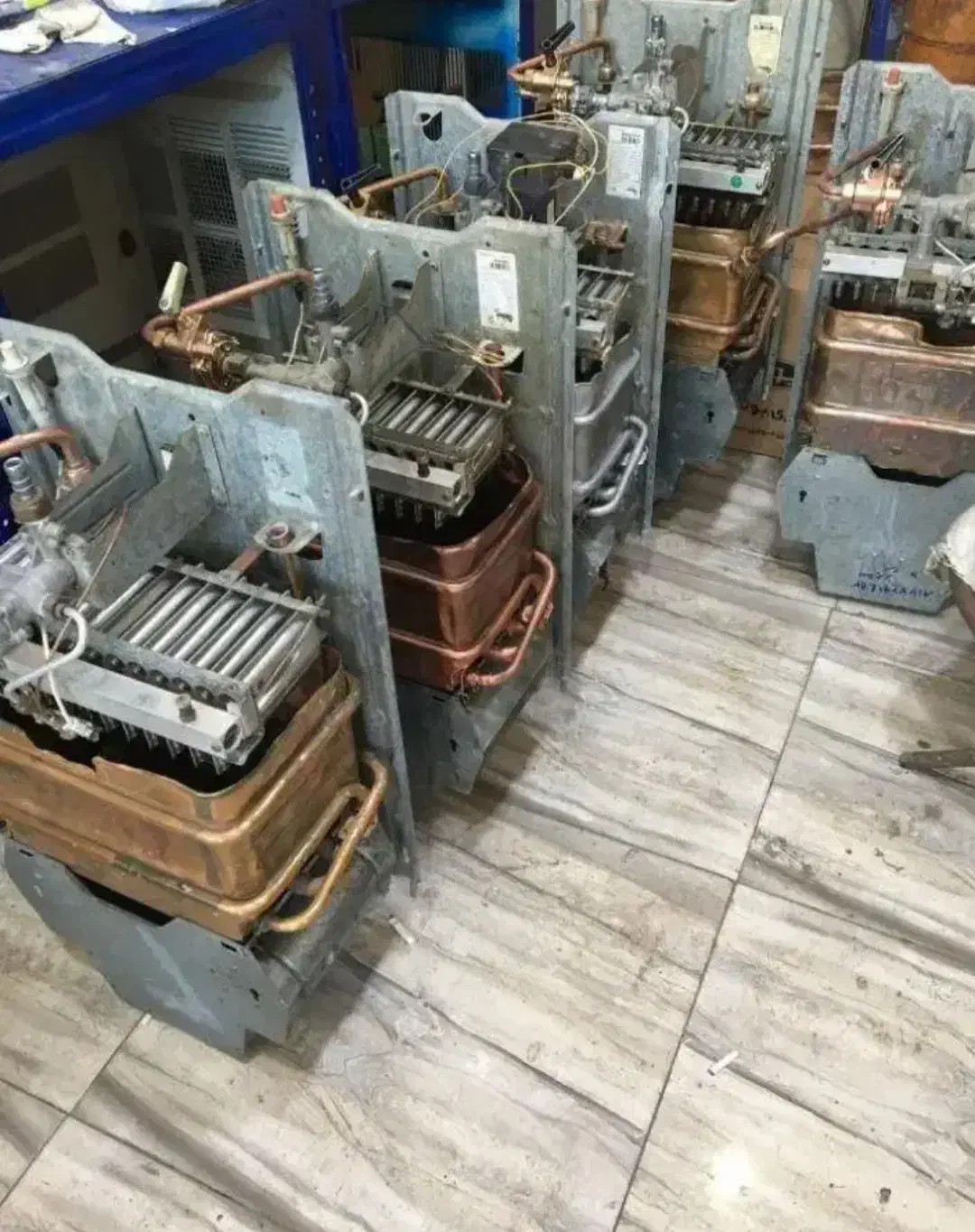 نصب و تعمیر آبگرمکن|خدمات پیشه و مهارت|نجف‌آباد, ویلاشهر|دیوار