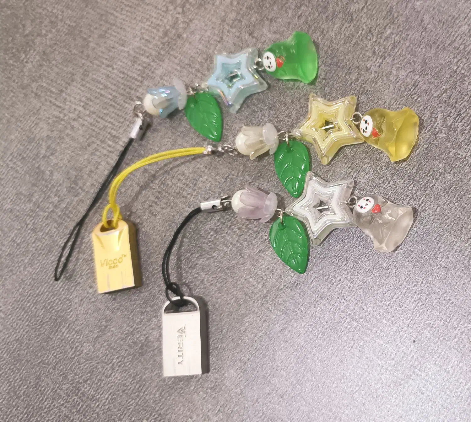 اویز موبایل|لوازم جانبی موبایل و تبلت|زاهدان, |دیوار