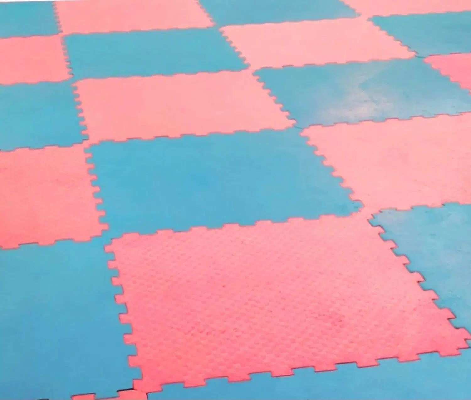 تاتامی و کفپوش در حد نو|تجهیزات ورزشی|اصفهان, سپاهان‌شهر|دیوار