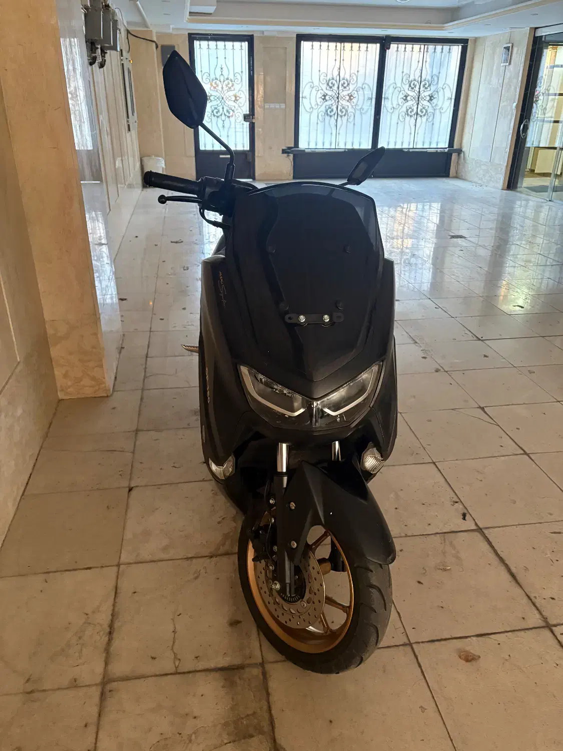 یاماها N max|موتورسیکلت|تهران, مینی‌سیتی (شهرک نفت)|دیوار