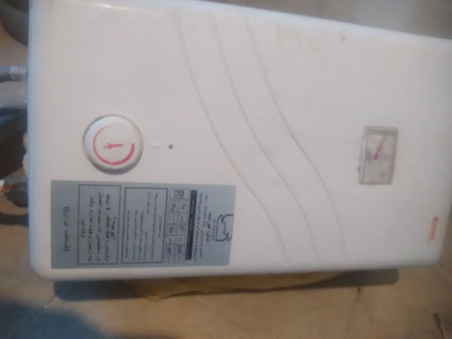 آبگرم کن برقی|آبگرمکن، پکیج، شوفاژ|زاهدان, |دیوار