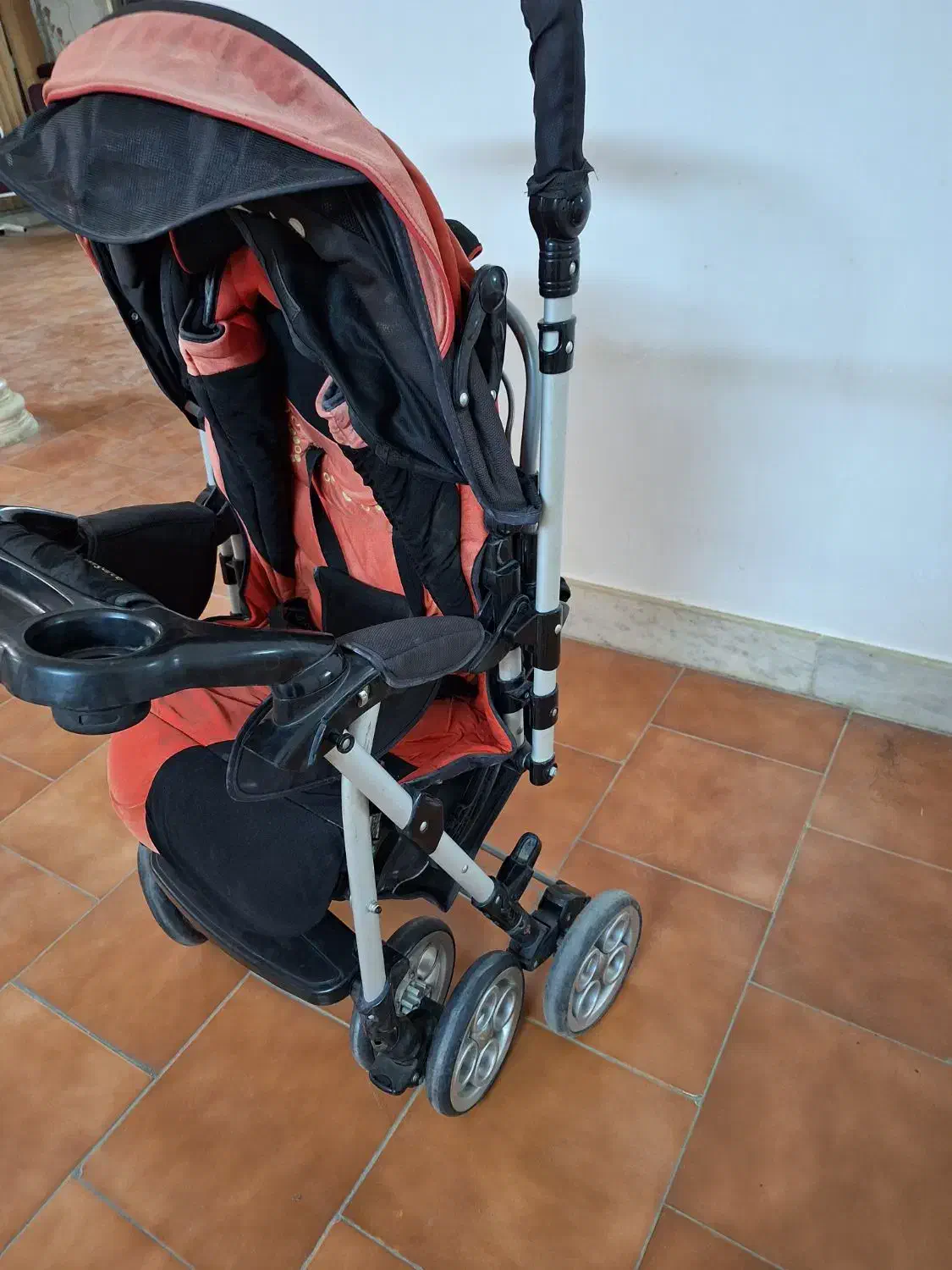 کالسکه|کالسکه و لوازم جانبی|کاشان, کوچه باسکول|دیوار