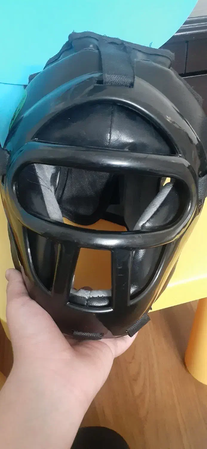 کلاه بوکس نو کم استفاده شده|تجهیزات ورزشی|تهران, تهرانسر شمالی|دیوار