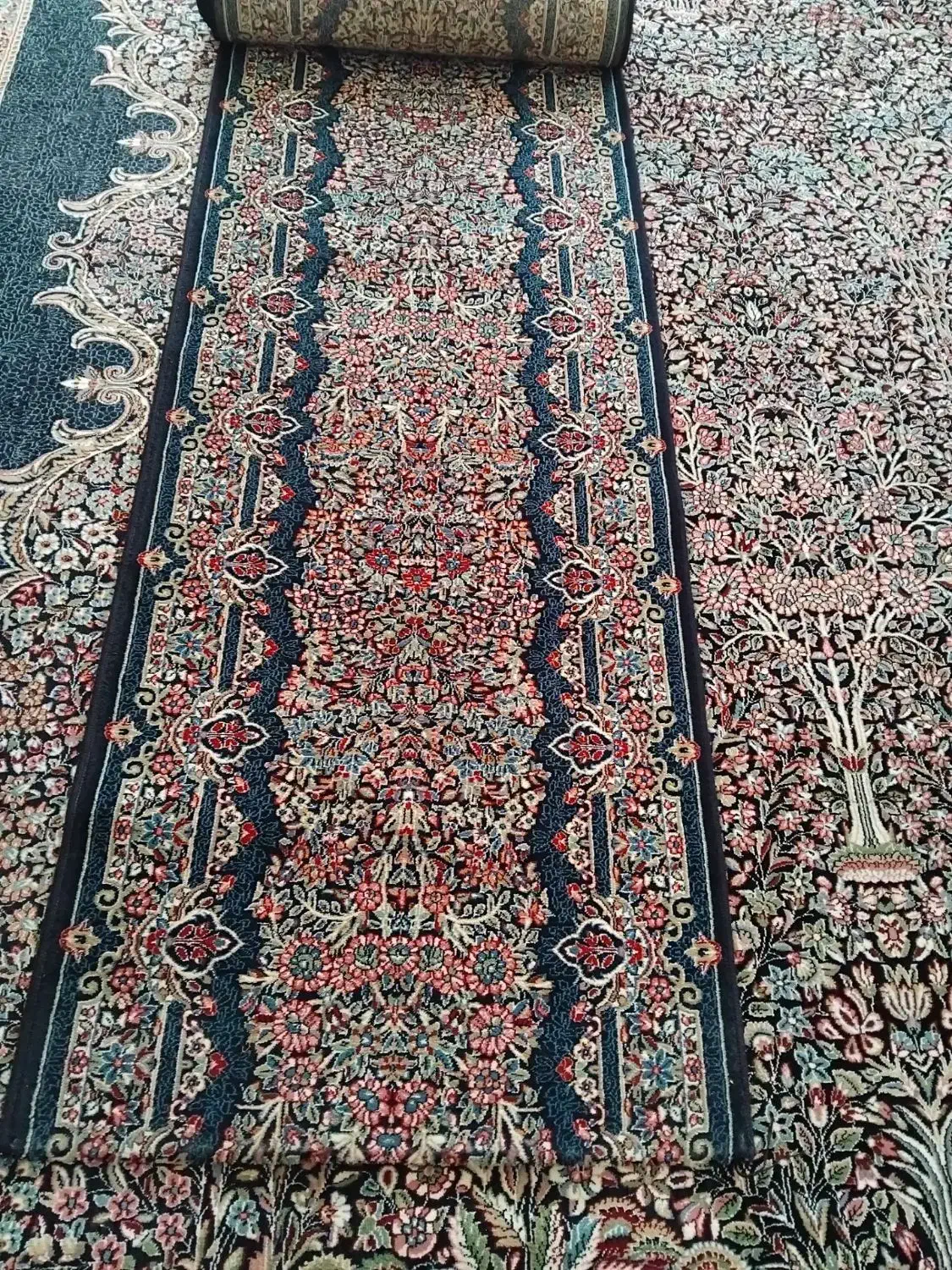 کناره قالی|فرش|رفسنجان, |دیوار