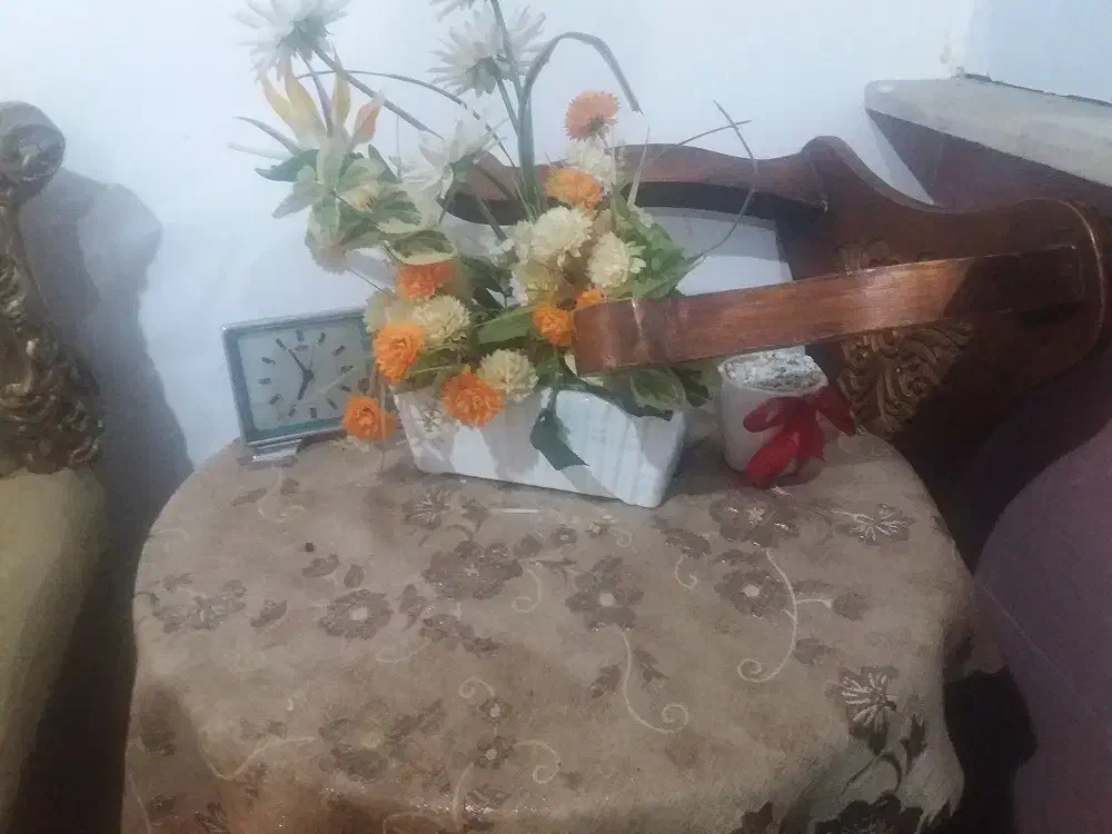 مبل راحتی فروش فوری|مبلمان خانگی و میز عسلی|لاهیجان, مهرگان|دیوار