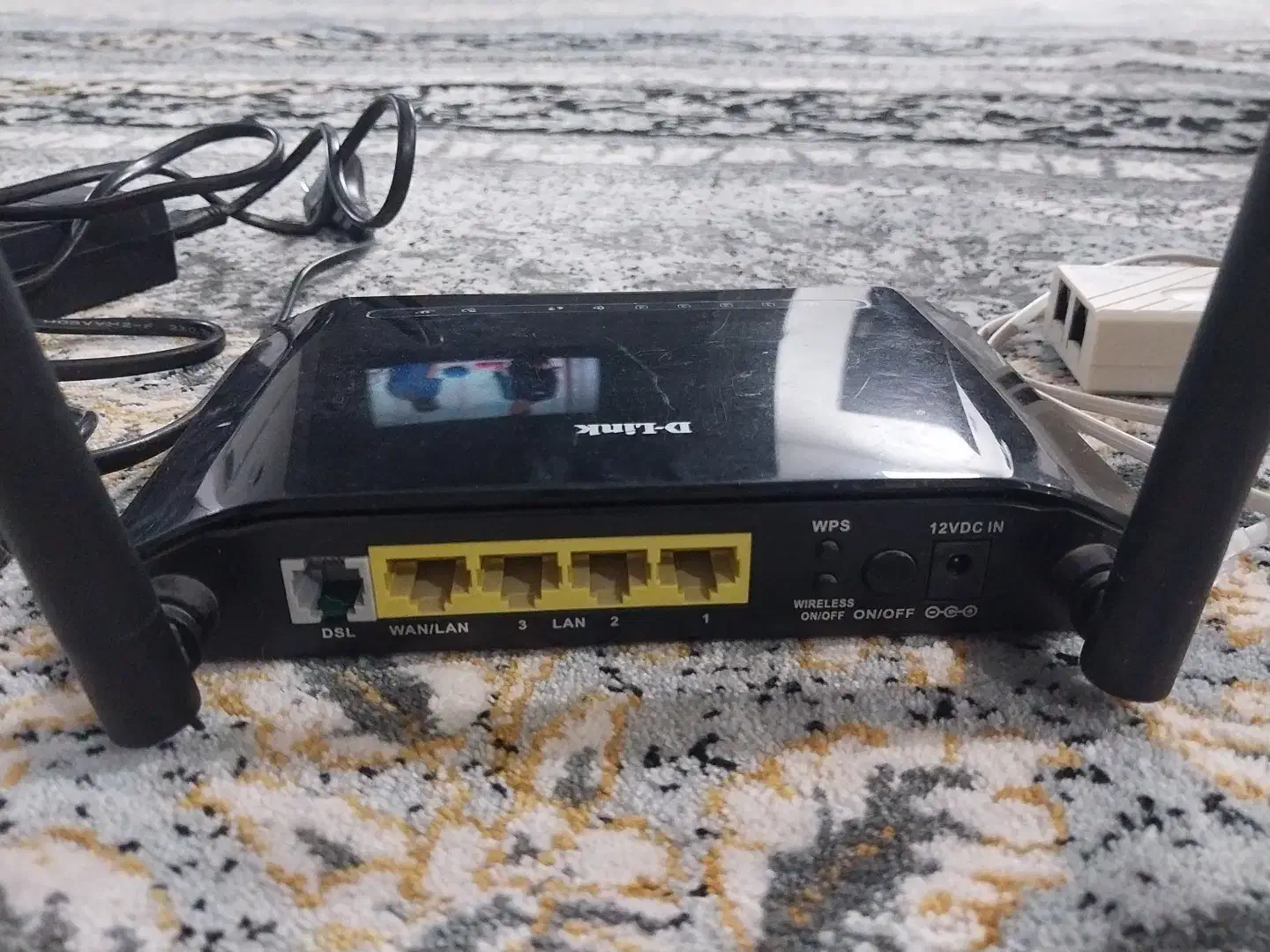 مودم دی لینک ۲۷۴۰|مودم و تجهیزات شبکه|کاشان, صنعت|دیوار