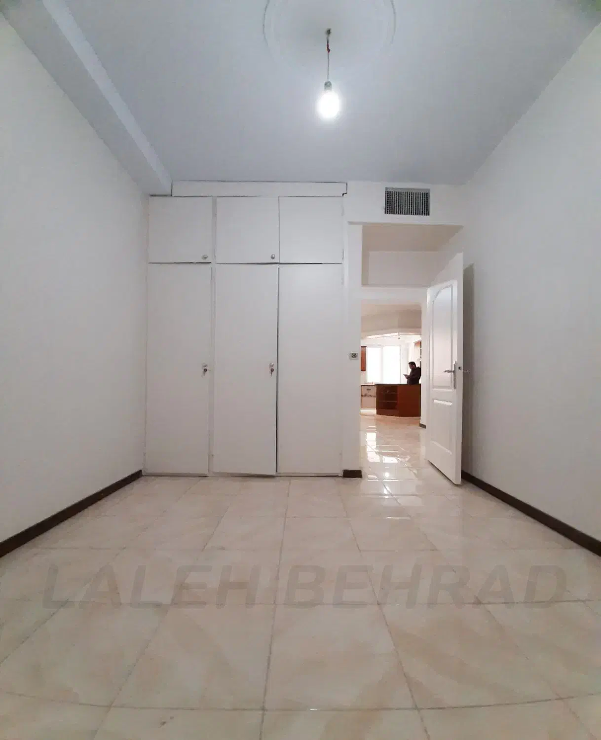 ۸۳ متر / فول امکانات / مجرد / خانواده