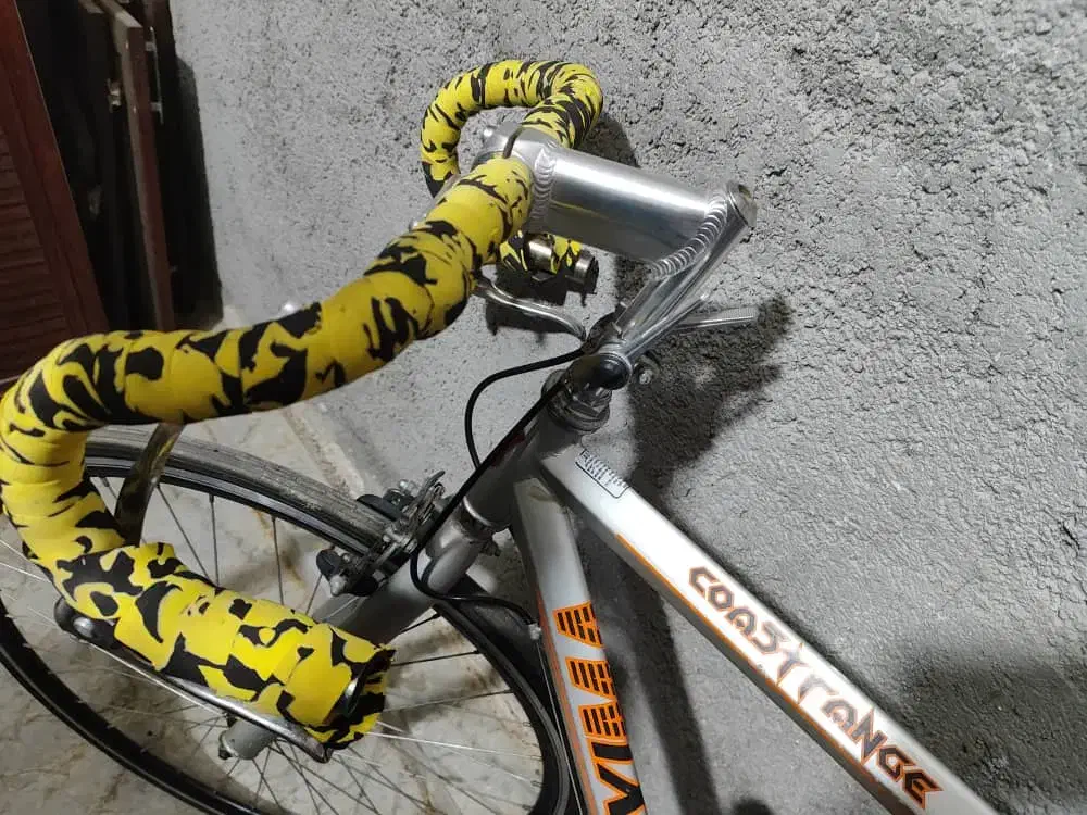 دوچرخه کورسی *|دوچرخه، اسکیت، اسکوتر|چمران, |دیوار