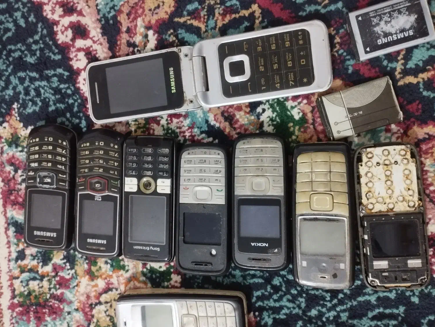 گوشی نوکیا ساده وسامسونگ|موبایل|نیشابور, کشتارگاه|دیوار