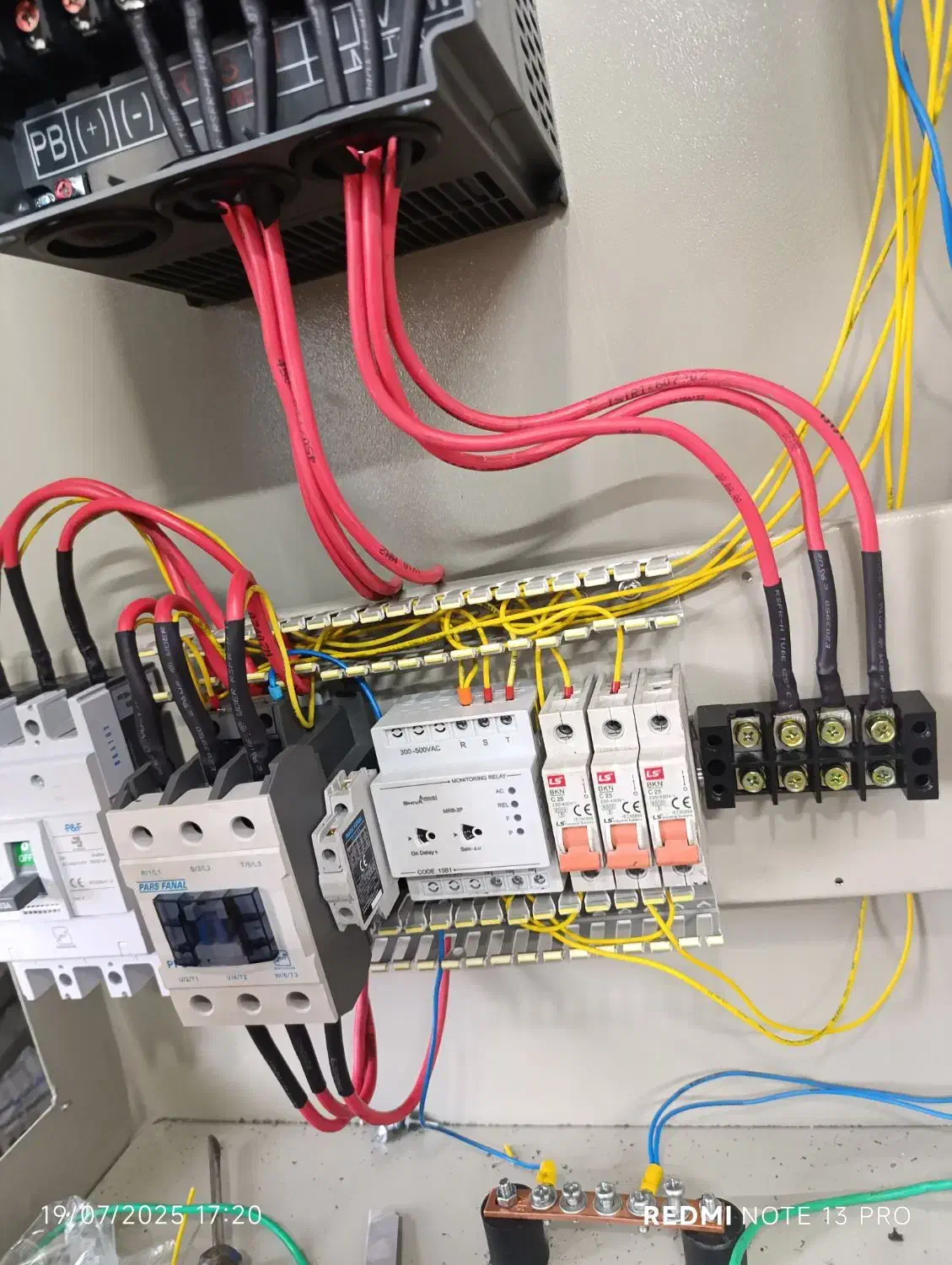 برق کار|خدمات پیشه و مهارت|سمنان, |دیوار