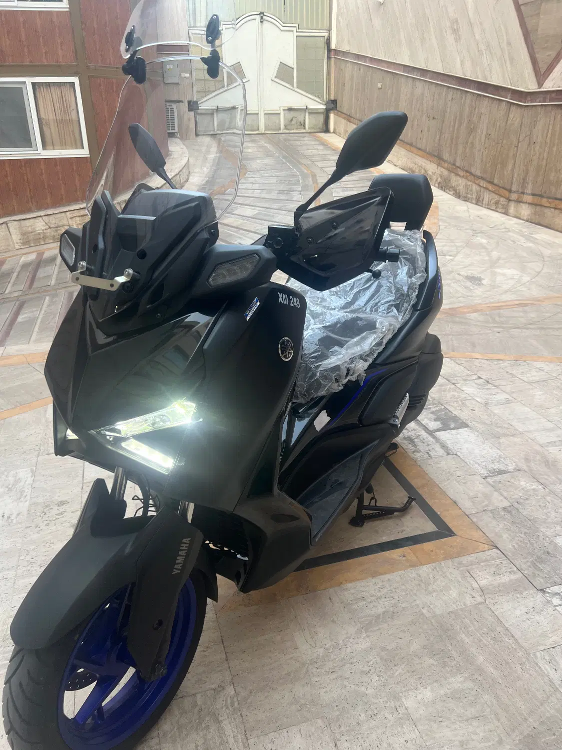 Xmax 250|موتورسیکلت|تهران, نیلوفر|دیوار