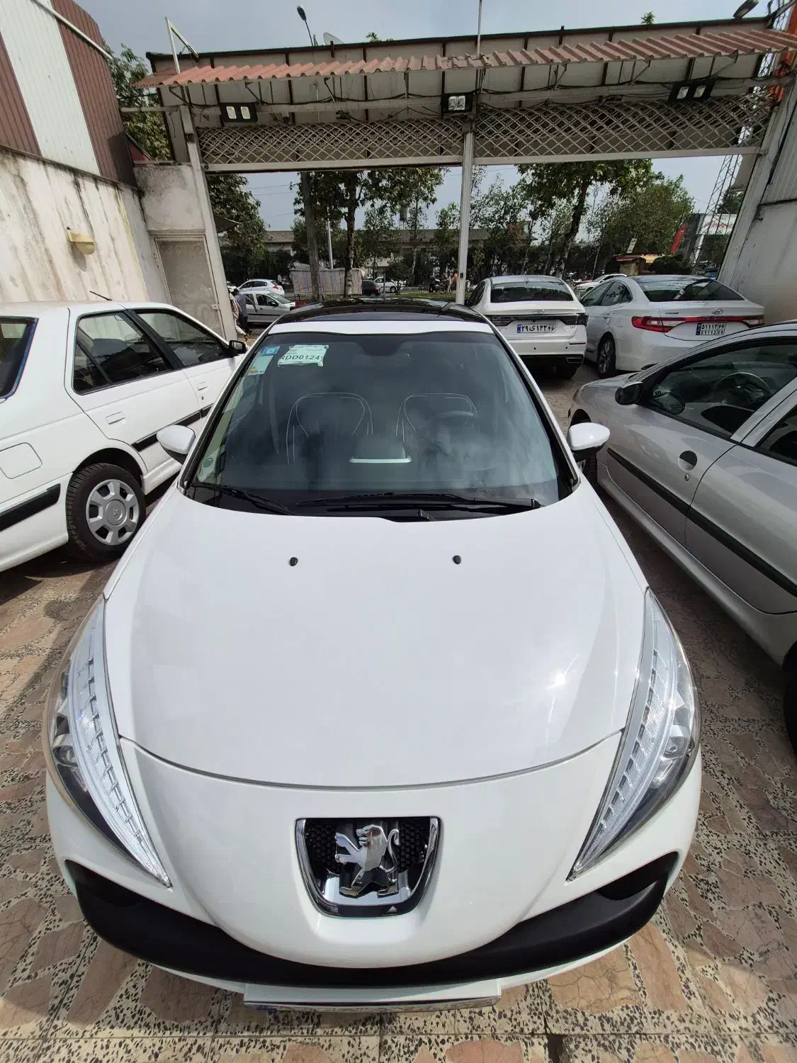 207 اتومات 403 ارتقا یافته|خودرو سواری و وانت|رشت, کوی جام جم|دیوار