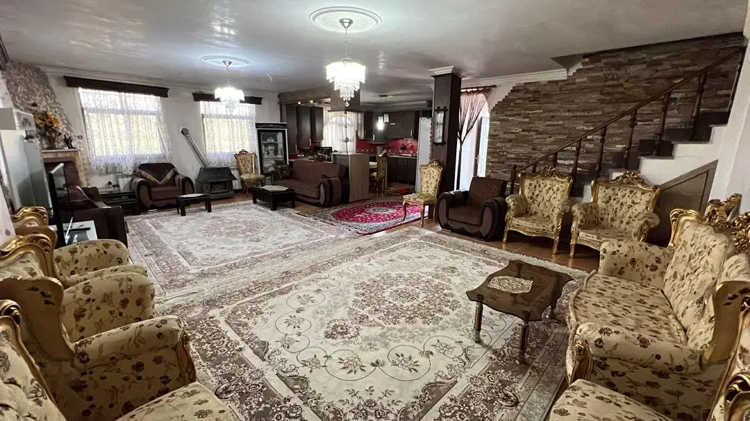 خانه ویلایی دوبلکس بزرگ حیاط دار( محدوده لاکان|اجارهٔ کوتاه‌مدت ویلا و باغ|رشت, لاکان شهر|دیوار