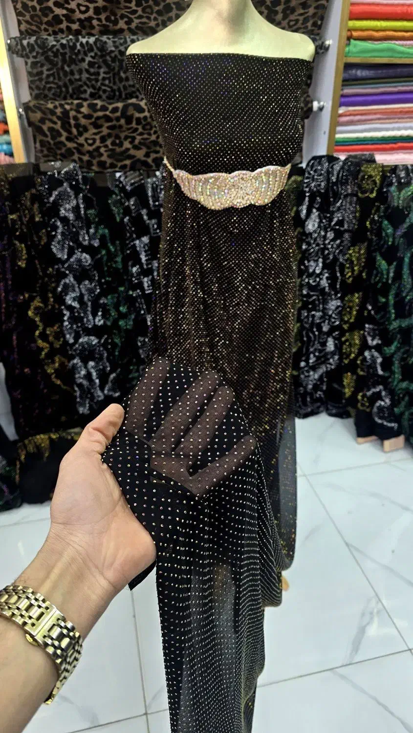 حریر ساریکا کارشده با نگین رزین  پرفروش|لوازم خیاطی و بافتنی|سمنان, |دیوار