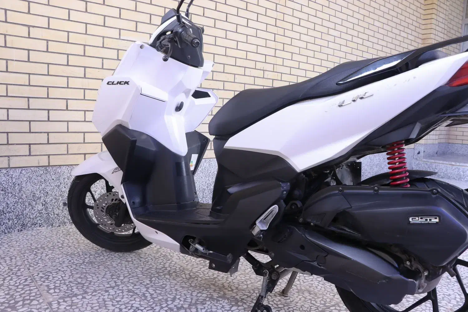 کیلیک طرح واریو 170|موتورسیکلت|ابریشم, |دیوار