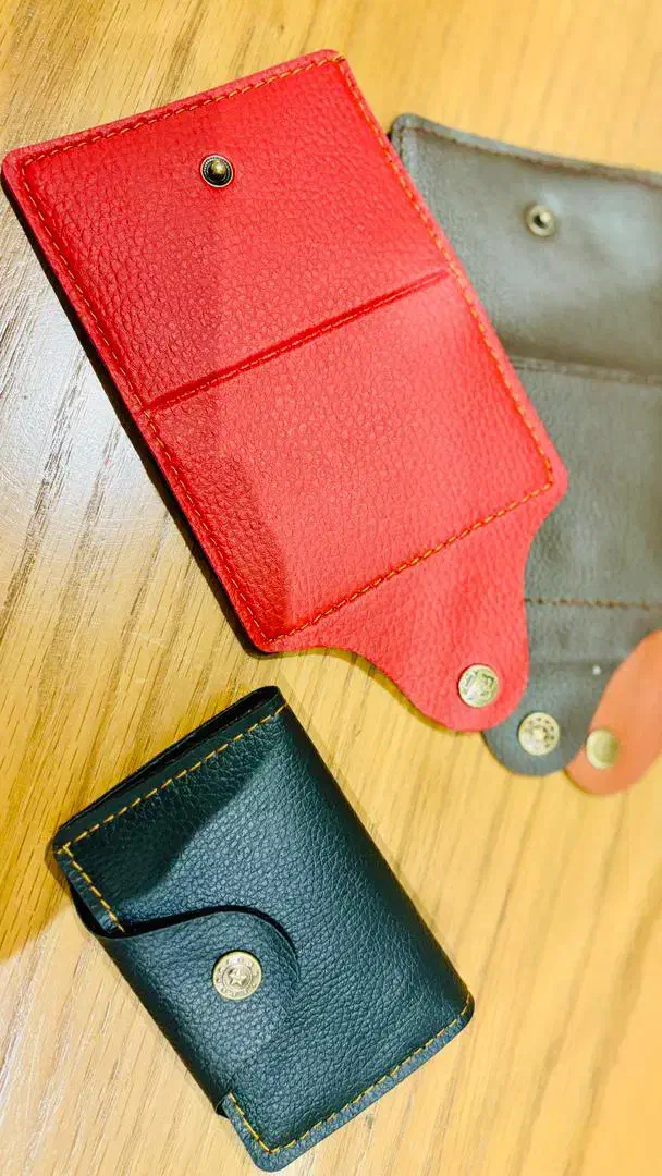 جاکارتی چرم|کیف، کفش، کمربند|آمل, |دیوار