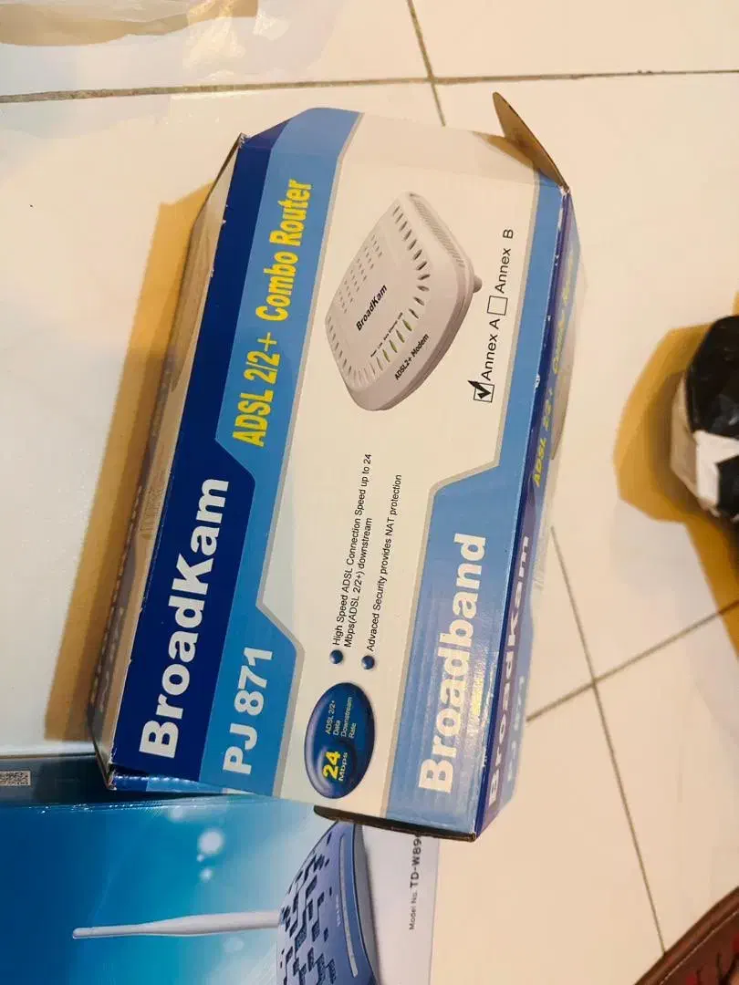 مودم استفاده نشده|مودم و تجهیزات شبکه|کرج, فاز ۳ گوهردشت|دیوار