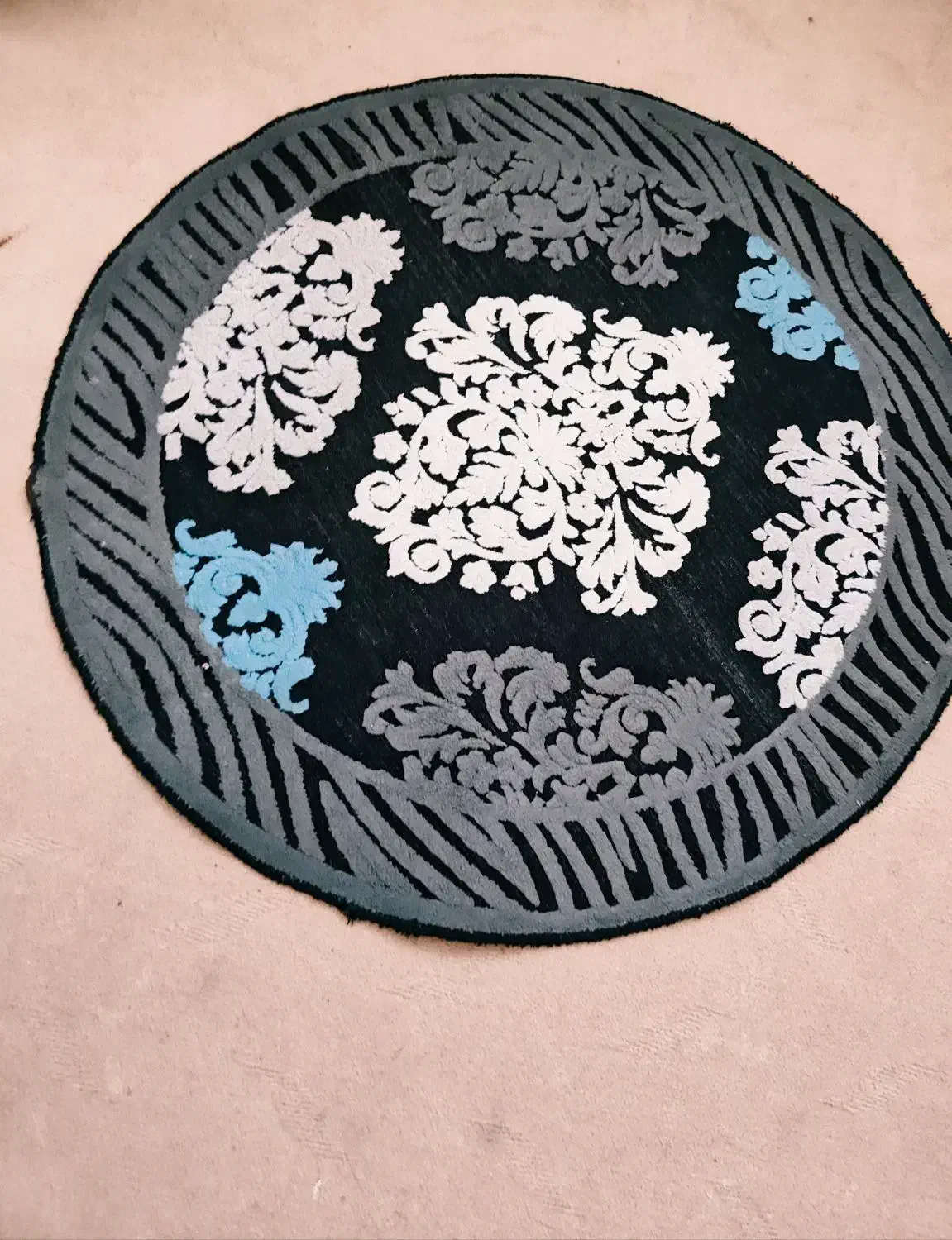 یک تخته قالی ابعاد یک در یک و بیست|پادری|تهران, جوادیه تهرانپارس|دیوار