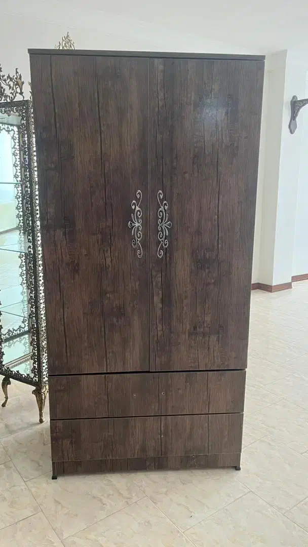 کمد قدی|جاکفشی، کمد، دراور|شاهین‌شهر, گرگاب|دیوار