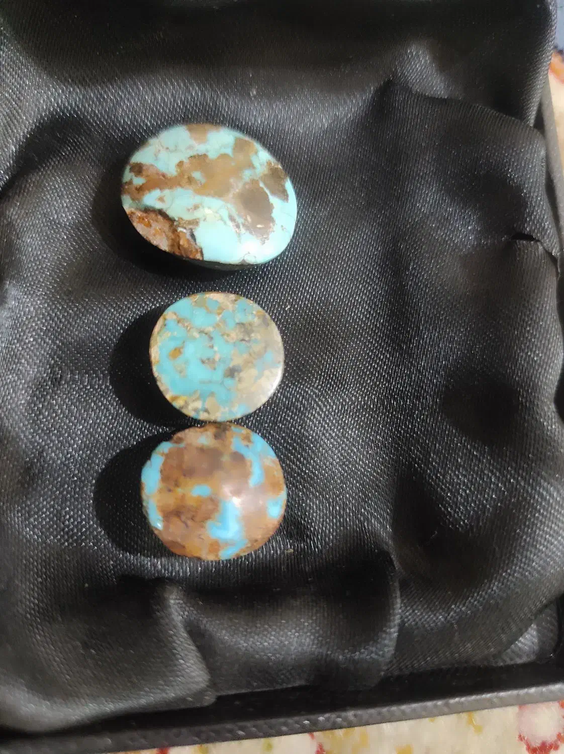 فیروزه معدنی|کلکسیون اشیاء عتیقه|زاهدان, |دیوار