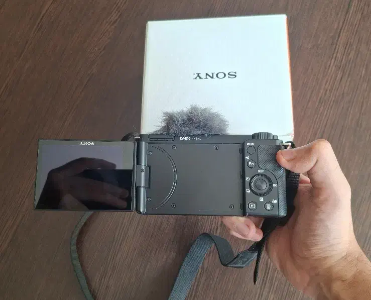 دوربین عکاسی سونی مدل ZV-E10|دوربین عکاسی و فیلمبرداری|اصفهان, فجر|دیوار