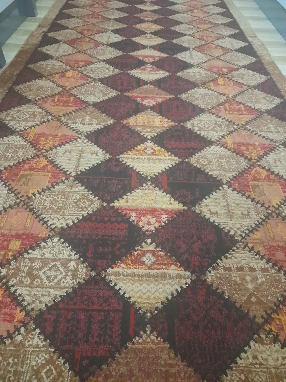 فرش درجه ۱ و کم استفاده|فرش|اردبیل, |دیوار