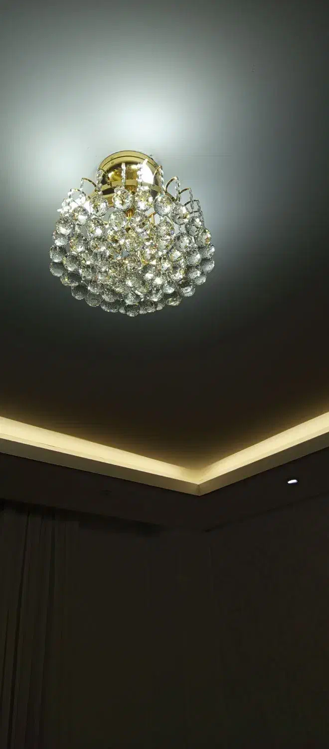 لوستر در حد نو|لوستر و چراغ آویز|شاهینشهر, عطار|دیوار