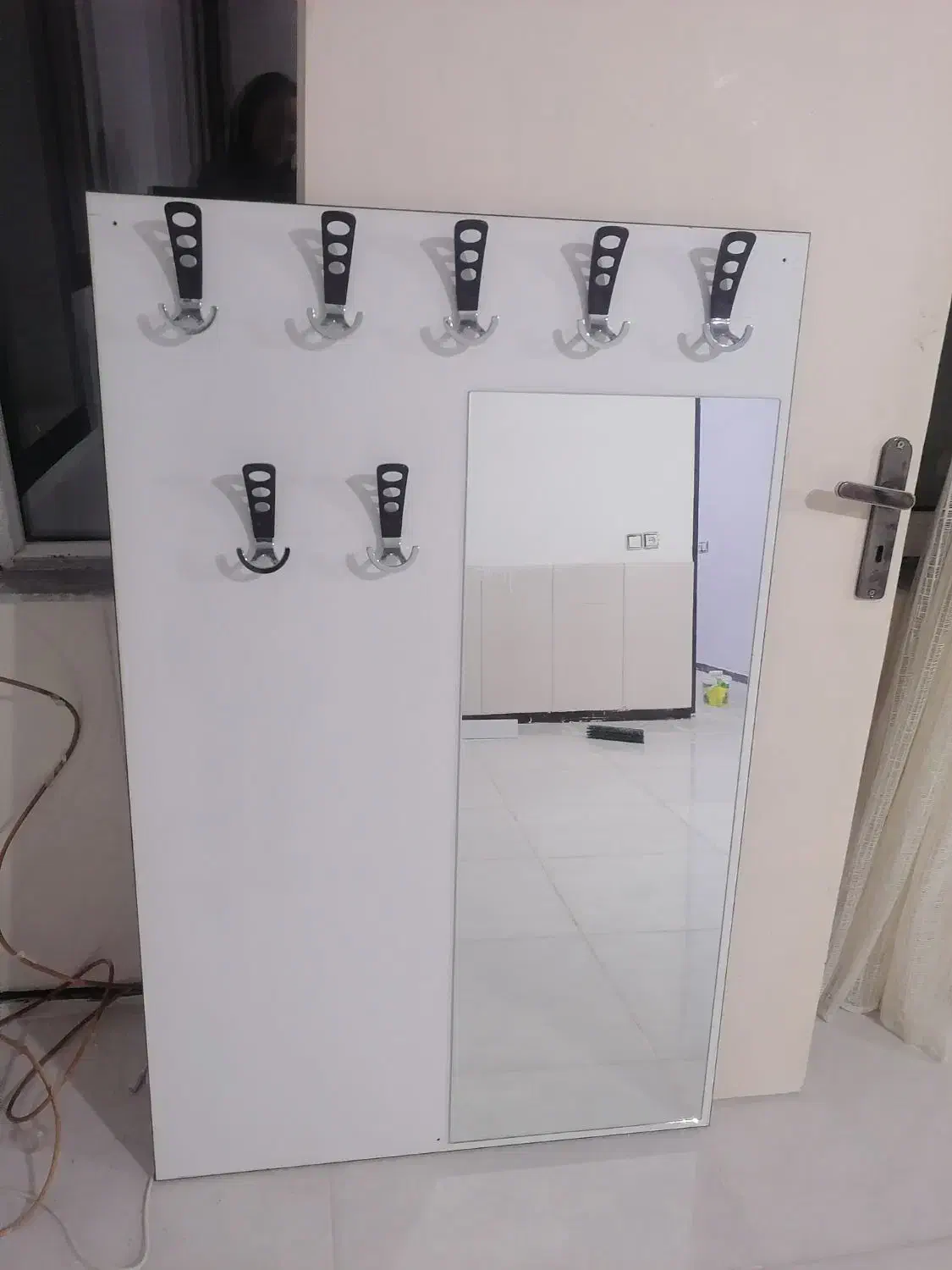 تلفن|آینه|قروه, |دیوار