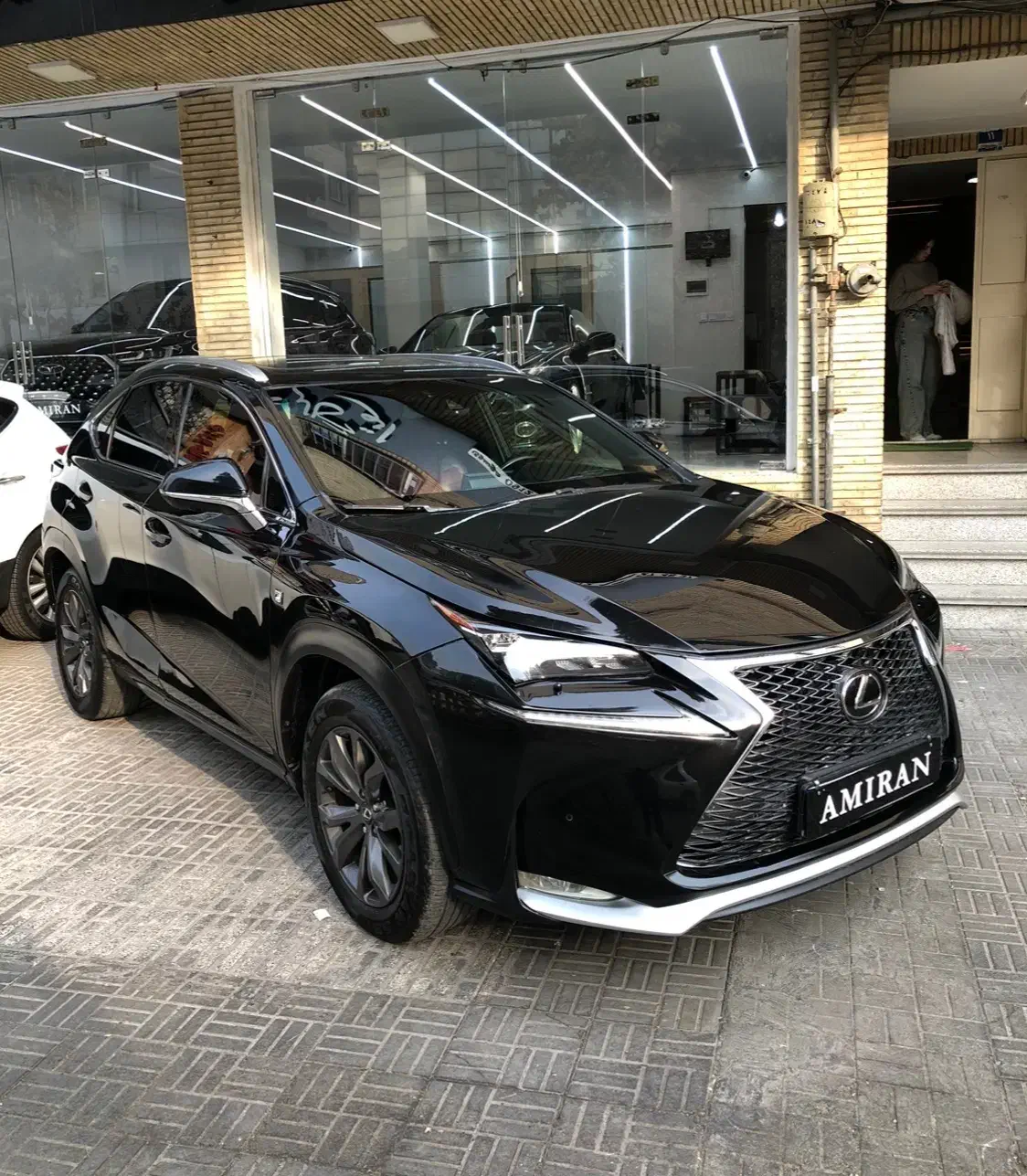 لکسوس Nx200t مدل 2016 فول ۷ کلید عمان|خودرو سواری و وانت|تهران, سعادتآباد|دیوار