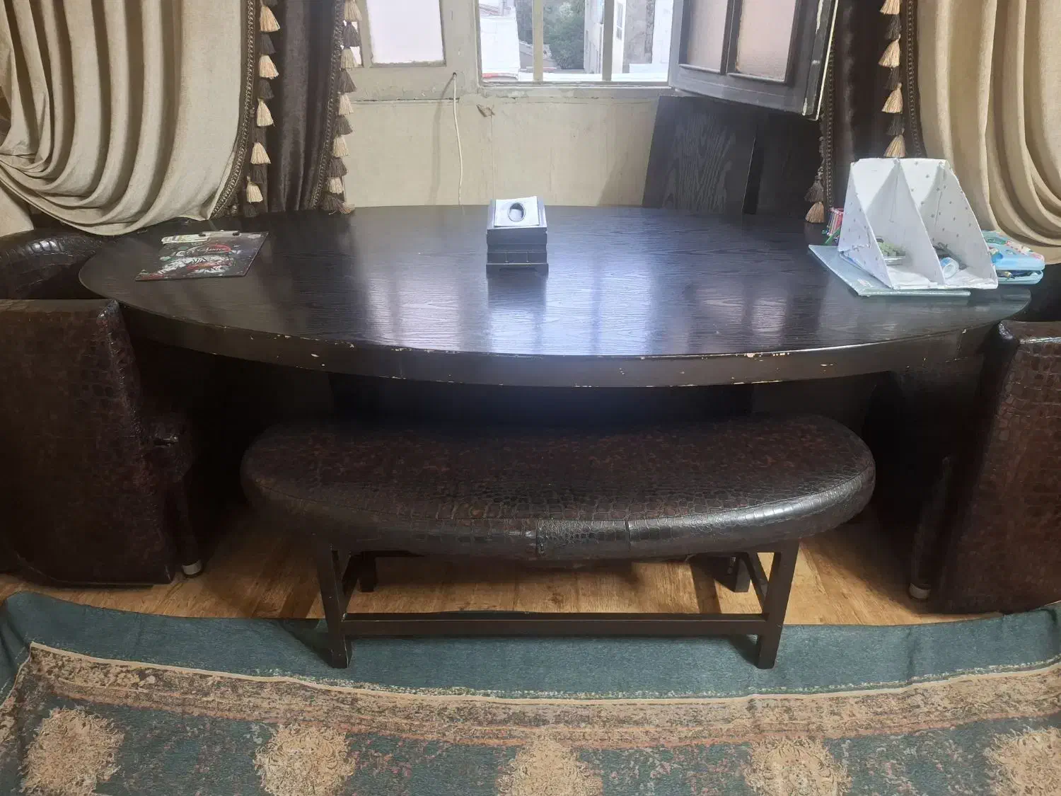 میز صندلی|میز و صندلی غذاخوری|شیراز, سینما سعدی|دیوار