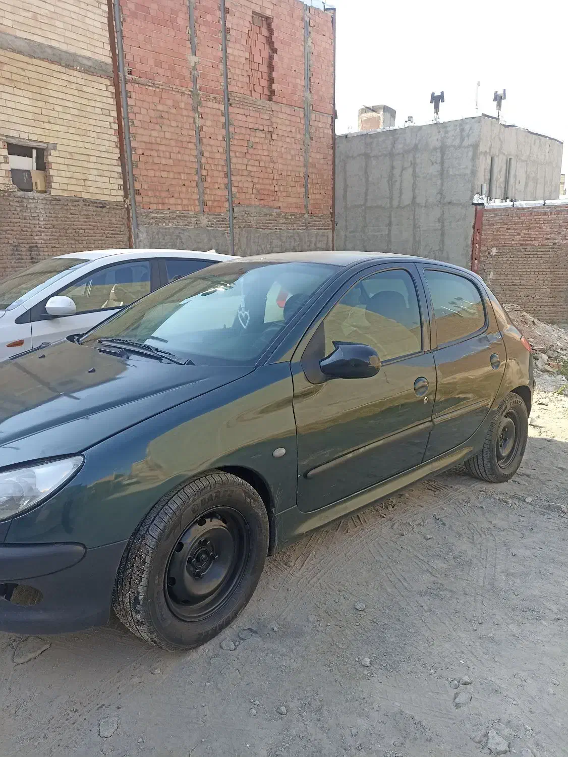 206 81 فرانسوی|خودرو سواری و وانت|تبریز, |دیوار