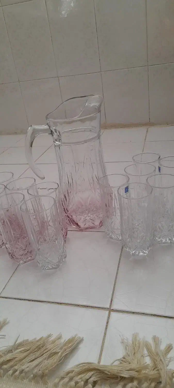 پارچ و لیوان خارجی|ظروف سرو و پذیرایی|تربت‌حیدریه, بوستان باغ ملی|دیوار