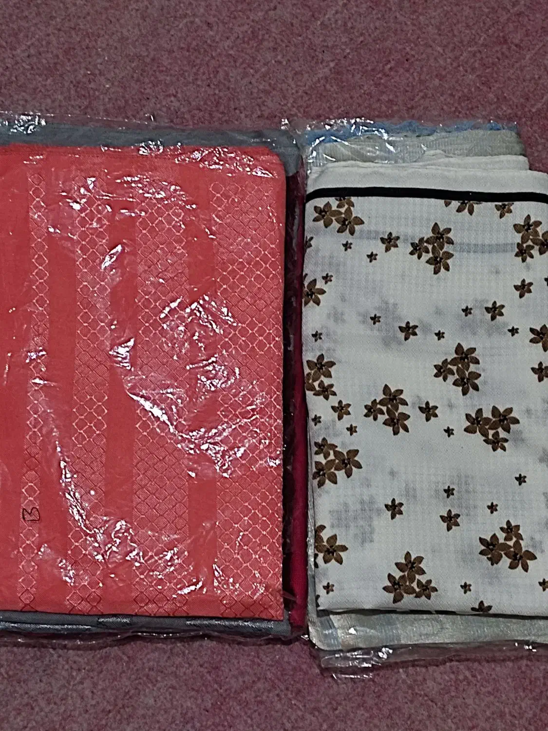 تعدادی روسری و شال|لباس|قرچک, پویینک|دیوار