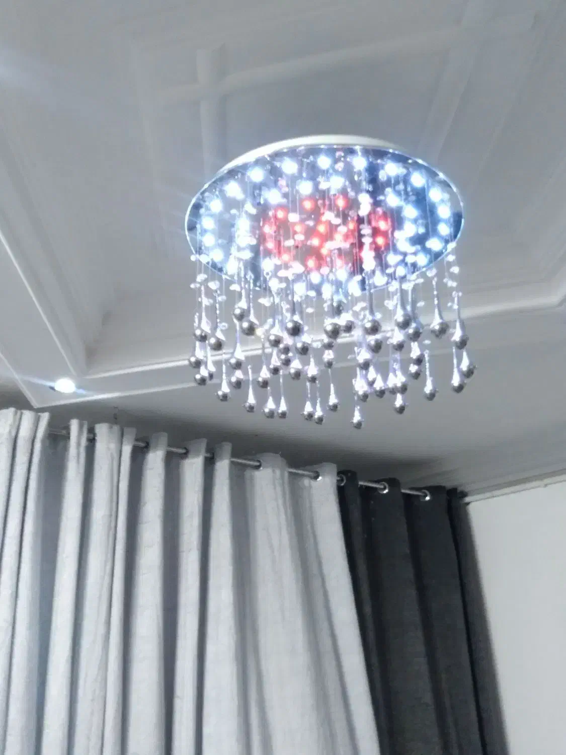 لوستردارای چهارحالت مختلف بازیموت ازراه دور|لوستر و چراغ آویز|مشهد, شهرک شیرین|دیوار