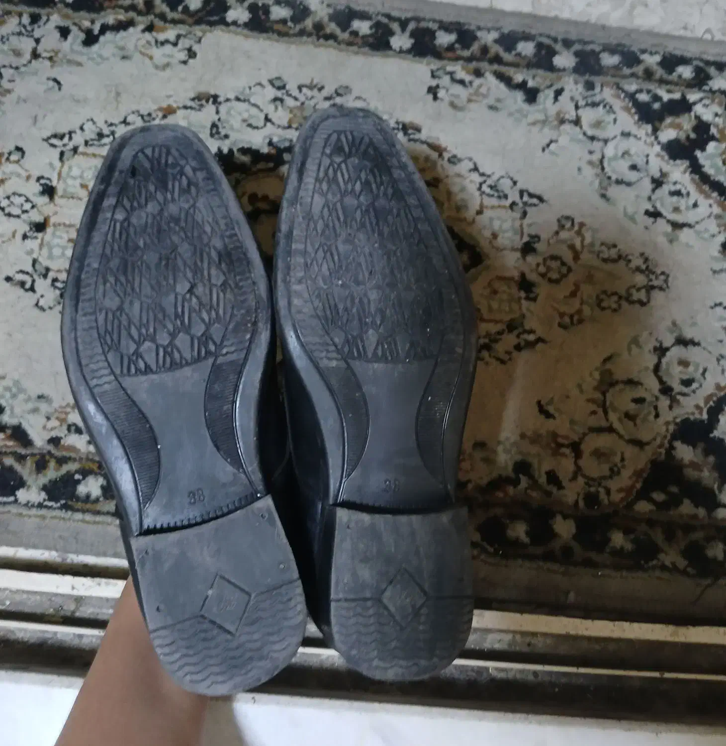 کفش مجلسی مردانه سایز ۳۸|کیف، کفش، کمربند|ری, دولت‌آباد|دیوار