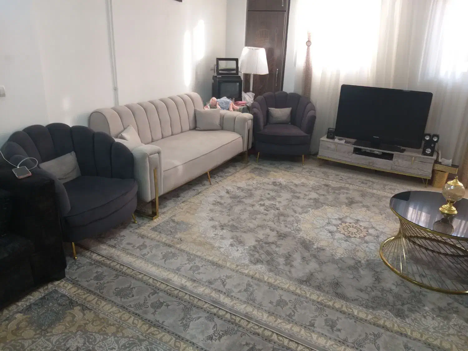 مبلمان|مبلمان خانگی و میز عسلی|اصفهان, برازنده|دیوار