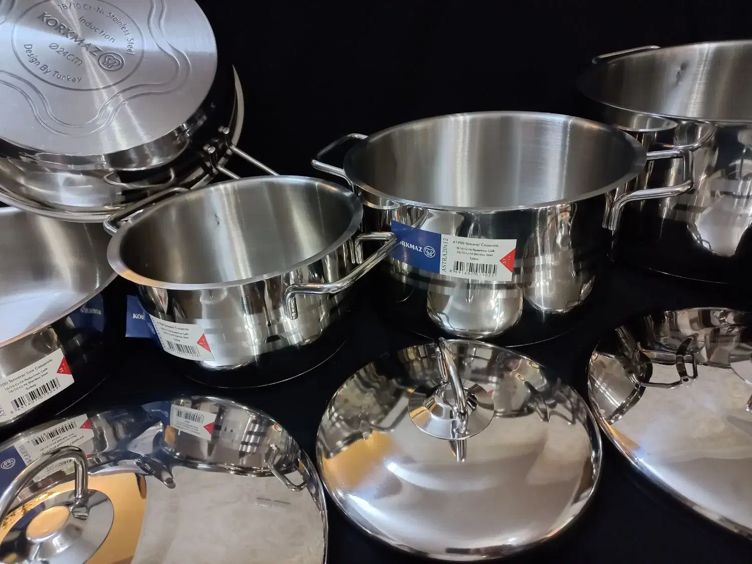 تعدادی لوازم منزل نو مناسب روز مادر قابلمه دکوری و|حراج|اصفهان, مرداویج|دیوار