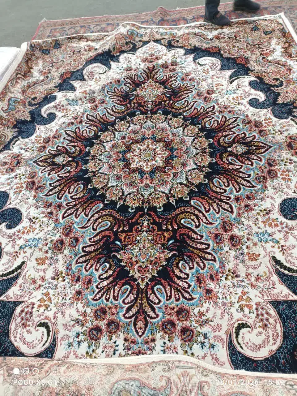 فرش ۵تخته ۹متری|فرش|قم, نیروگاه|دیوار