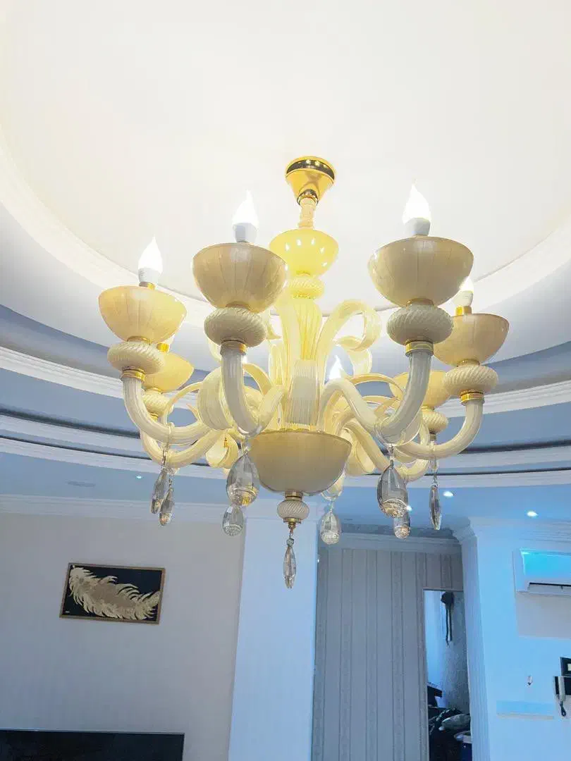 لوستر هشت شاخه کریستالی|لوستر و چراغ آویز|رشت, رشتیان|دیوار