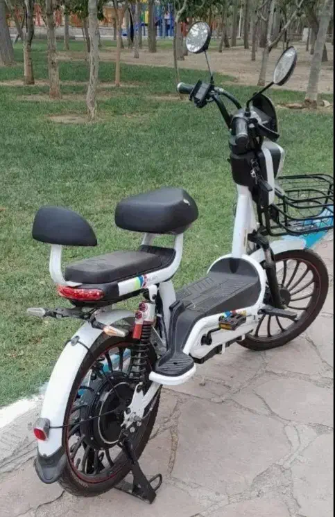 motor برقی سبد دار|دوچرخه، اسکیت، اسکوتر|مشهد, کوشش|دیوار