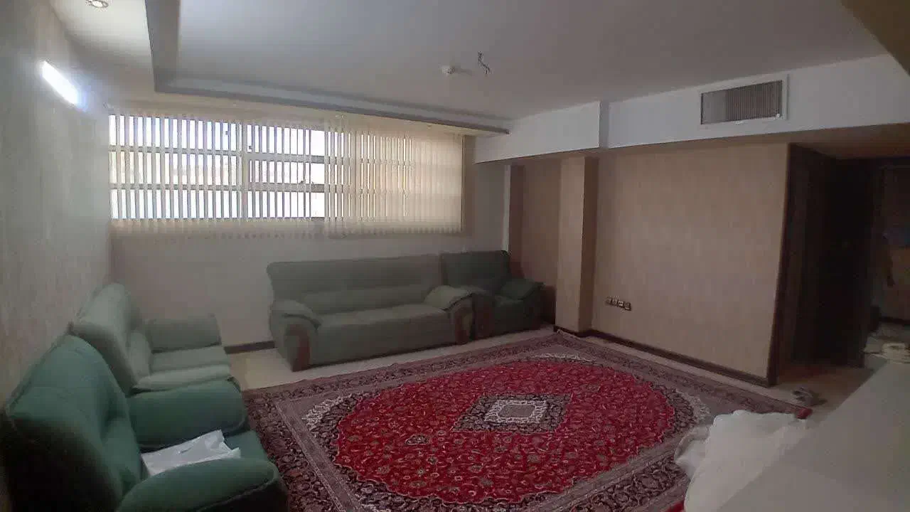 85متر.2خواب.تاپ لوکیشن.خادمی|اجارهٔ آپارتمان|اصفهان, آهنگران|دیوار