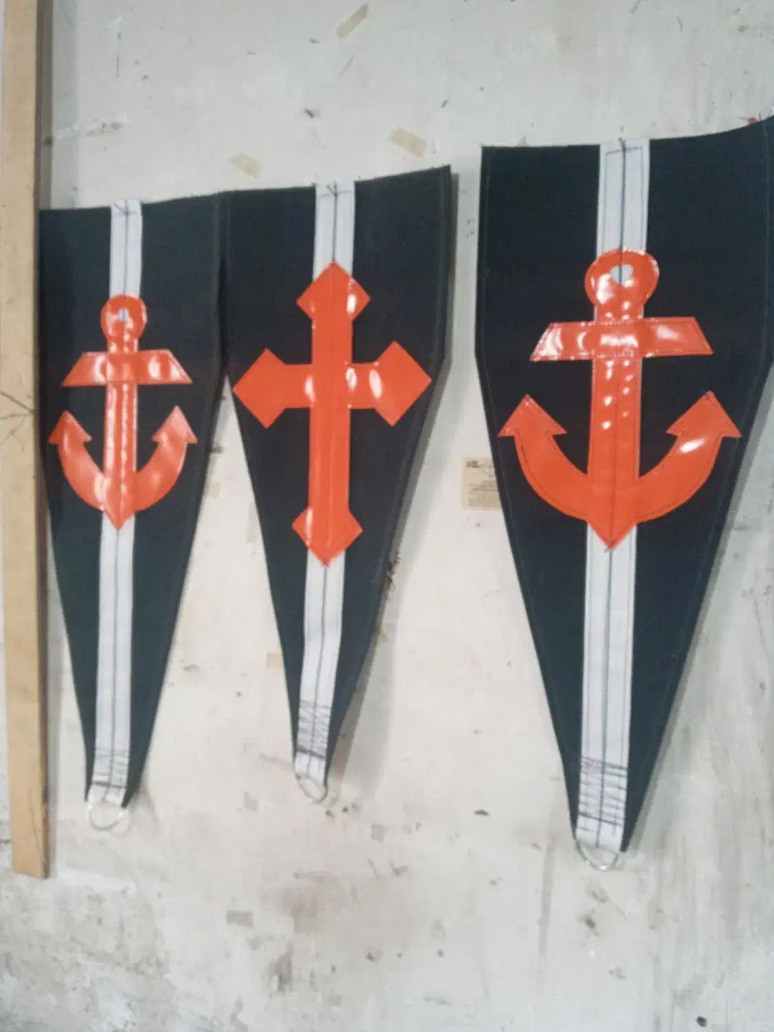 چادر دوزی فرزین انواع کامیون برزنت وگونیهای ضد آب|قطعات یدکی و لوازم جانبی|بروجرد, |دیوار