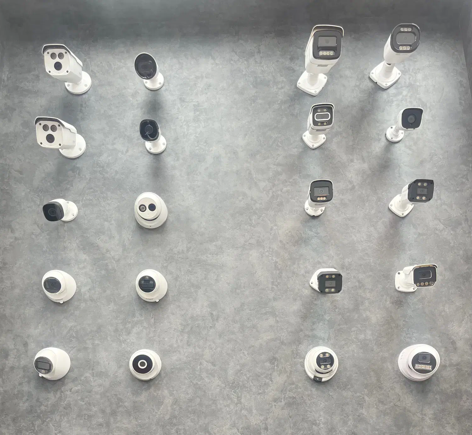 دوربین ۲ مگاپیکسل|دوربین مداربسته|قم, چهل درخت|دیوار